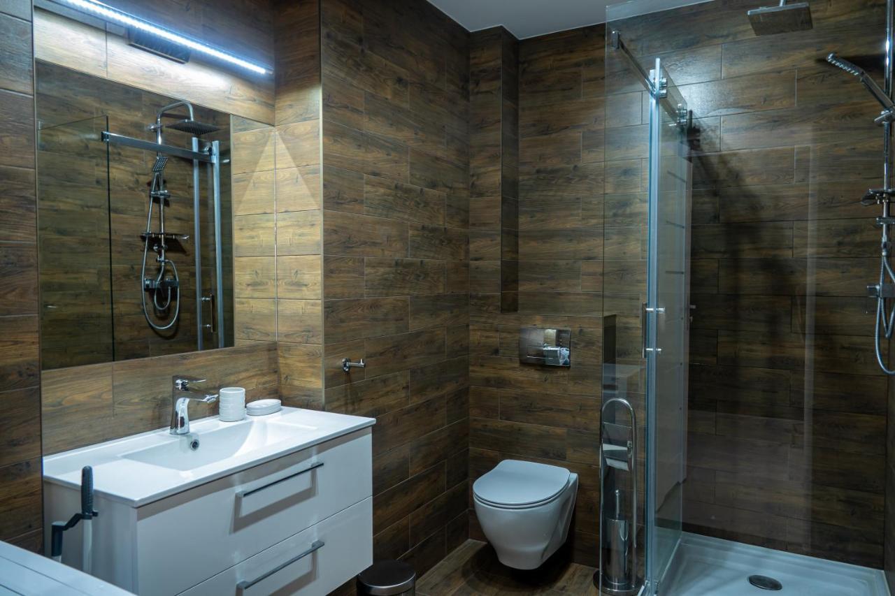 Apartament Przy Parku Z Duzym Tarasem ,Prywatny Parking Apartment Swinoujscie Exterior photo